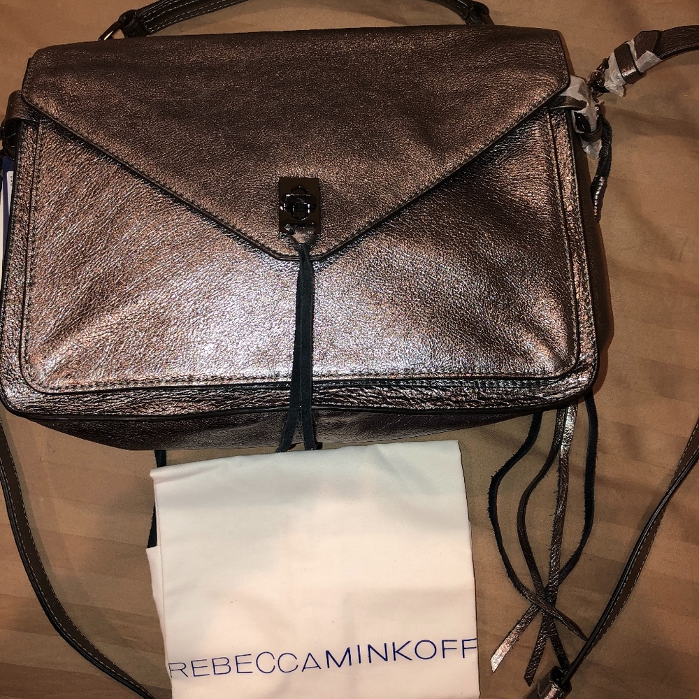 BNWT Rebecca Minkoff Darren Messenger in Gunmetal